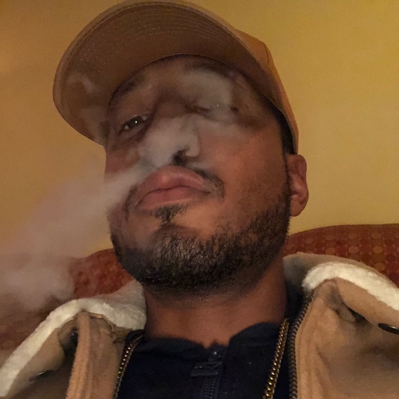 Meet your Posher, Julius - Picture 1 of 8